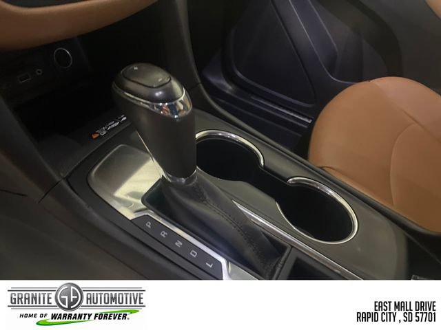 Used 2019 Chevrolet Equinox Premier w/ LPO, Cargo Package FWD image 13