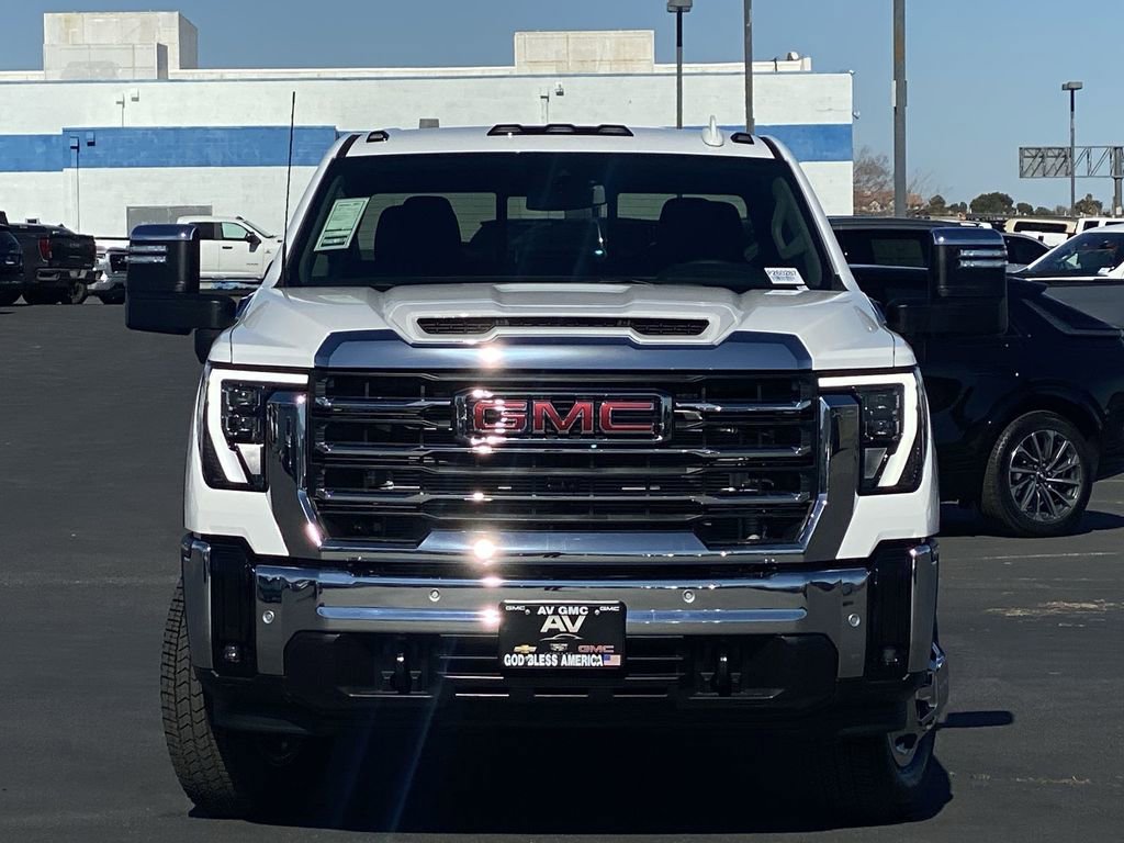 New 2026 GMC Sierra 3500 SLT w/ SLT Convenience Package image 10