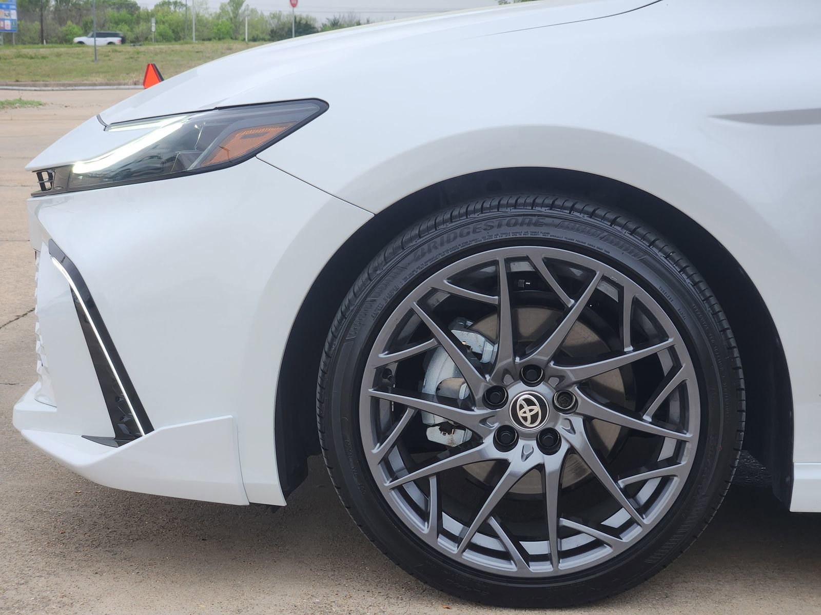 Used 2026 Toyota Camry XSE w/ Premium Package image 12