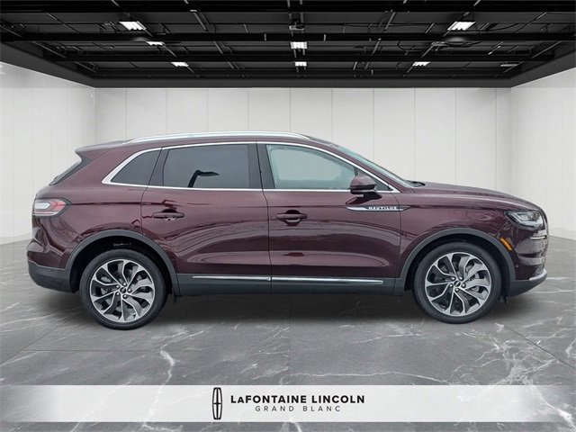 Used 2022 Lincoln Nautilus Reserve image 6