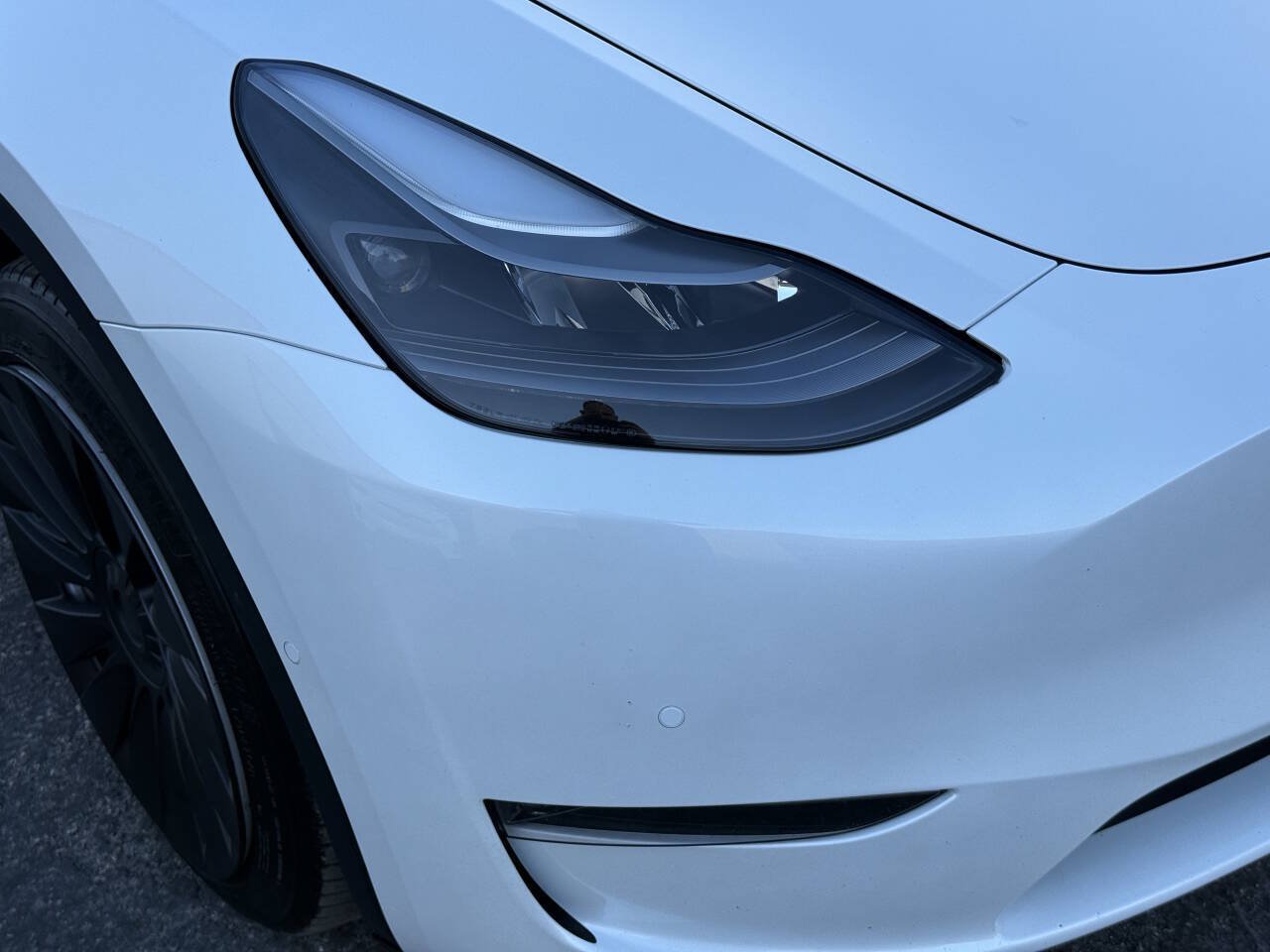 Used 2022 Tesla Model Y Long Range AWD/4WD image 37