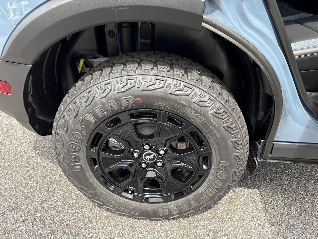 New 2026 Ford Bronco Sport Outer Banks w/ Sasquatch Outer Banks Package AWD/4WD image 17