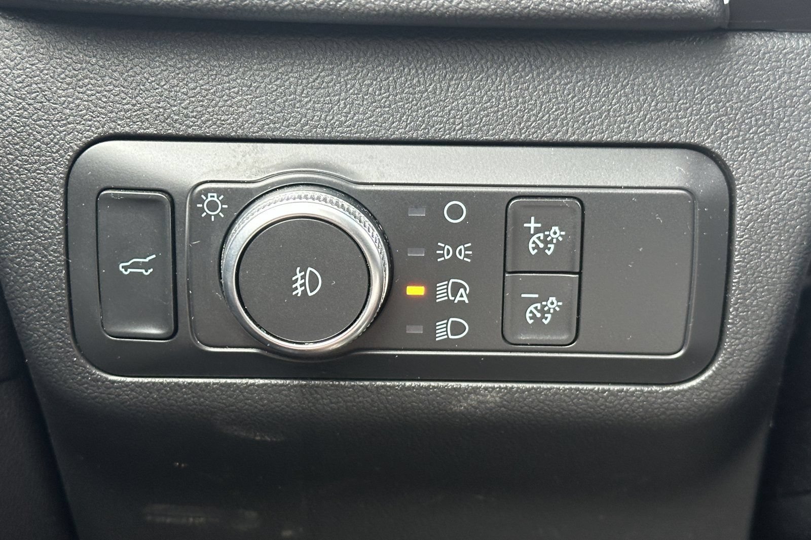 Used 2020 Ford Escape SEL AWD/4WD image 25