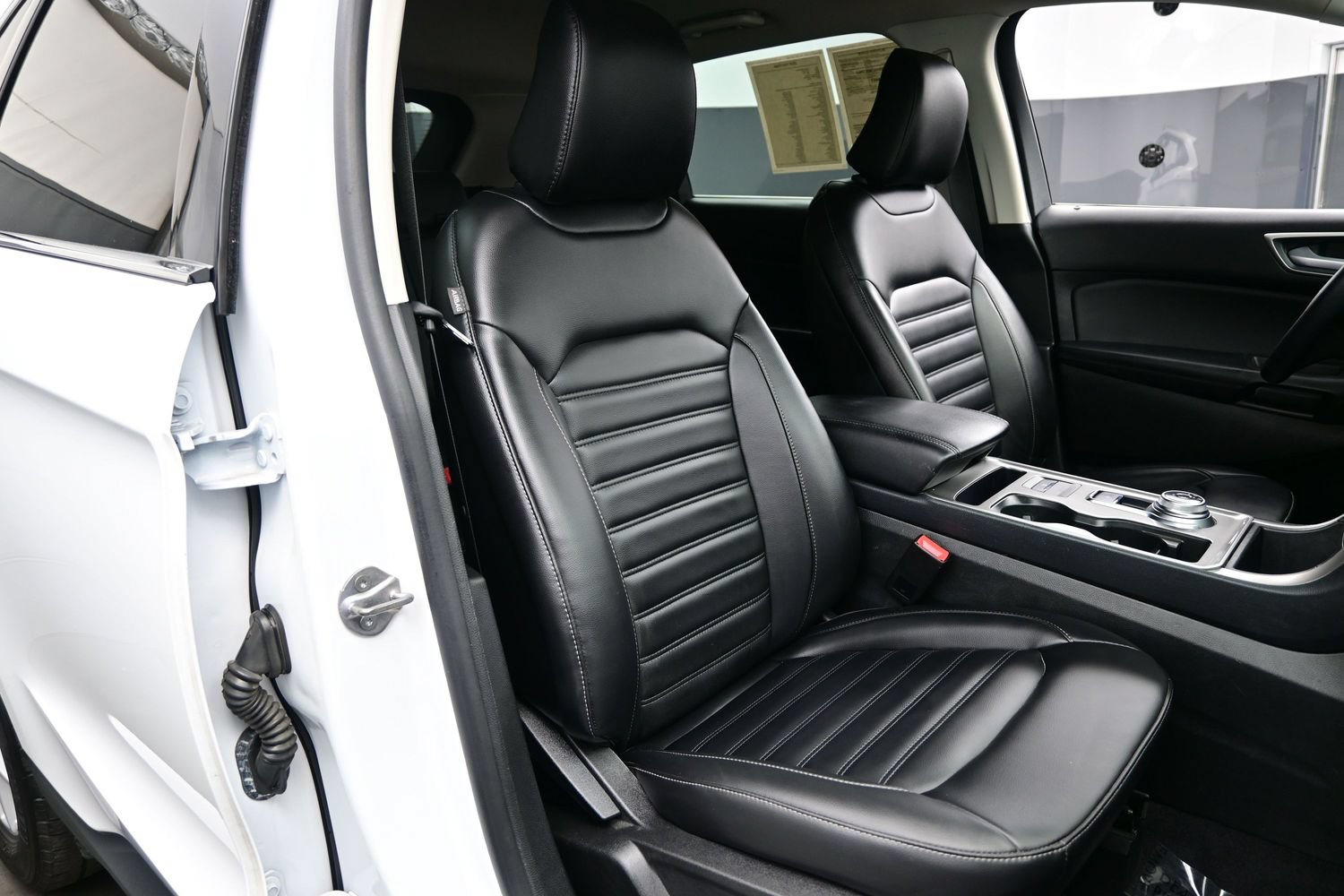 Used 2024 Ford Edge SEL w/ Convenience Package AWD/4WD image 14