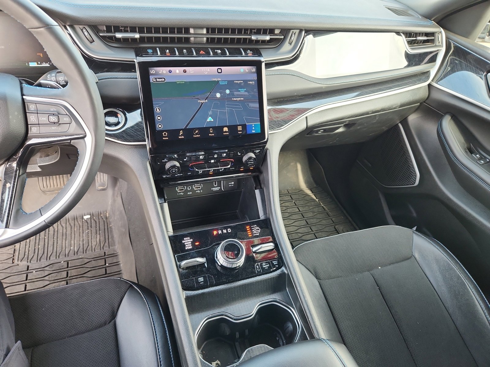 Used 2024 Jeep Grand Cherokee Trailhawk image 20