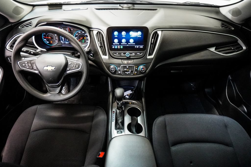 Used 2024 Chevrolet Malibu LS FWD image 10
