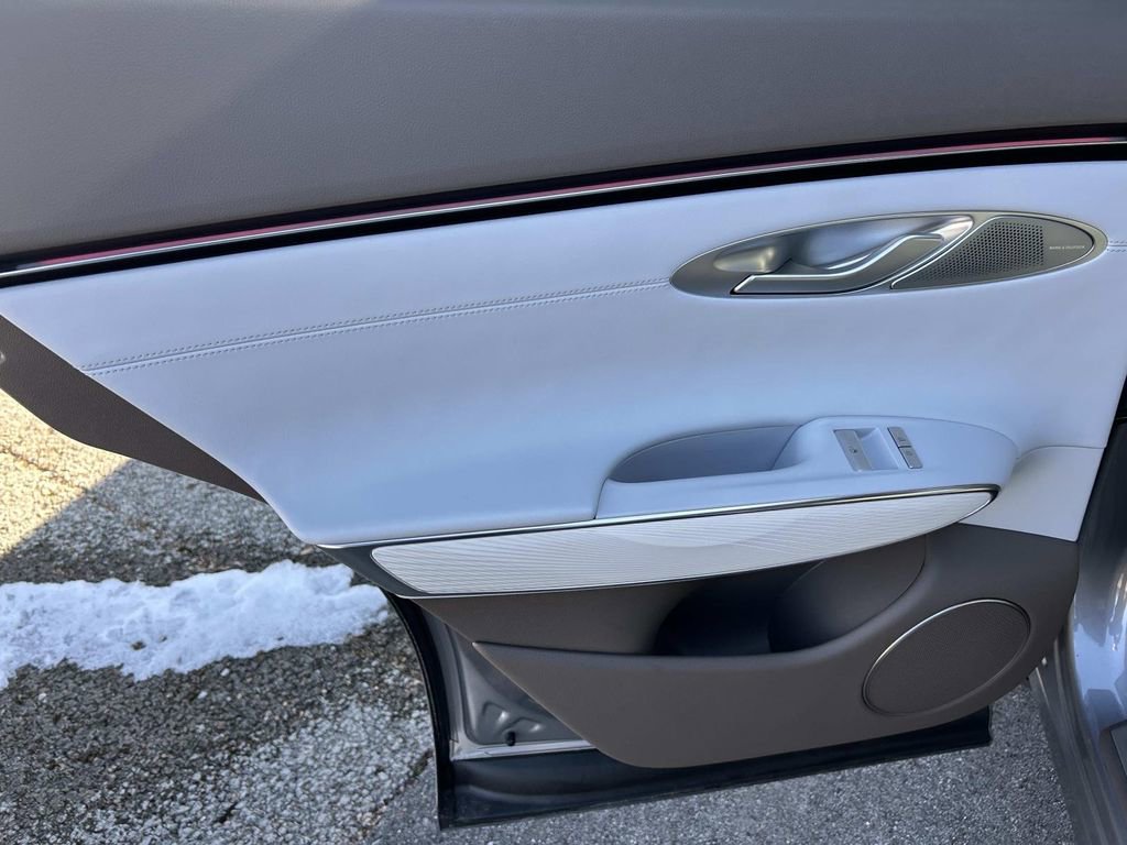 New 2026 Genesis GV70 2.5T Advanced image 21