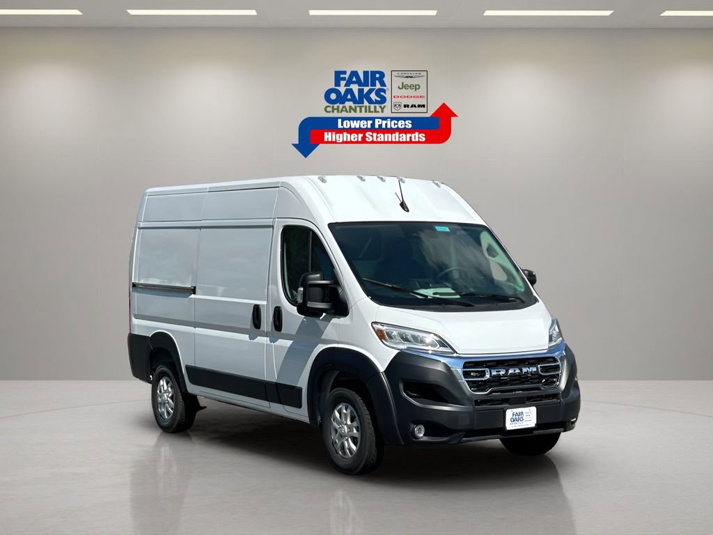 New 2025 RAM ProMaster 1500 w/ Quick Order Package 22G SLT