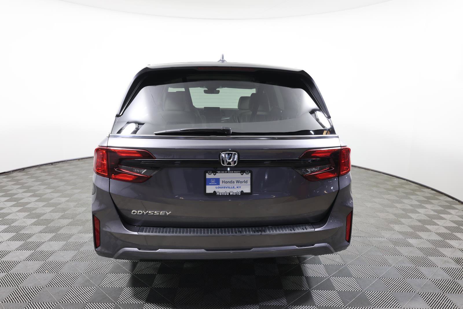 Used 2026 Honda Odyssey EX-L image 6