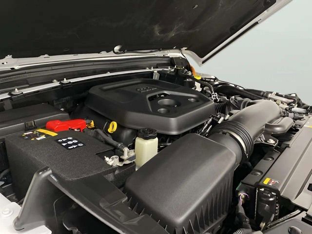 Used 2025 Jeep Wrangler Unlimited Sahara w/ Safety Group image 88