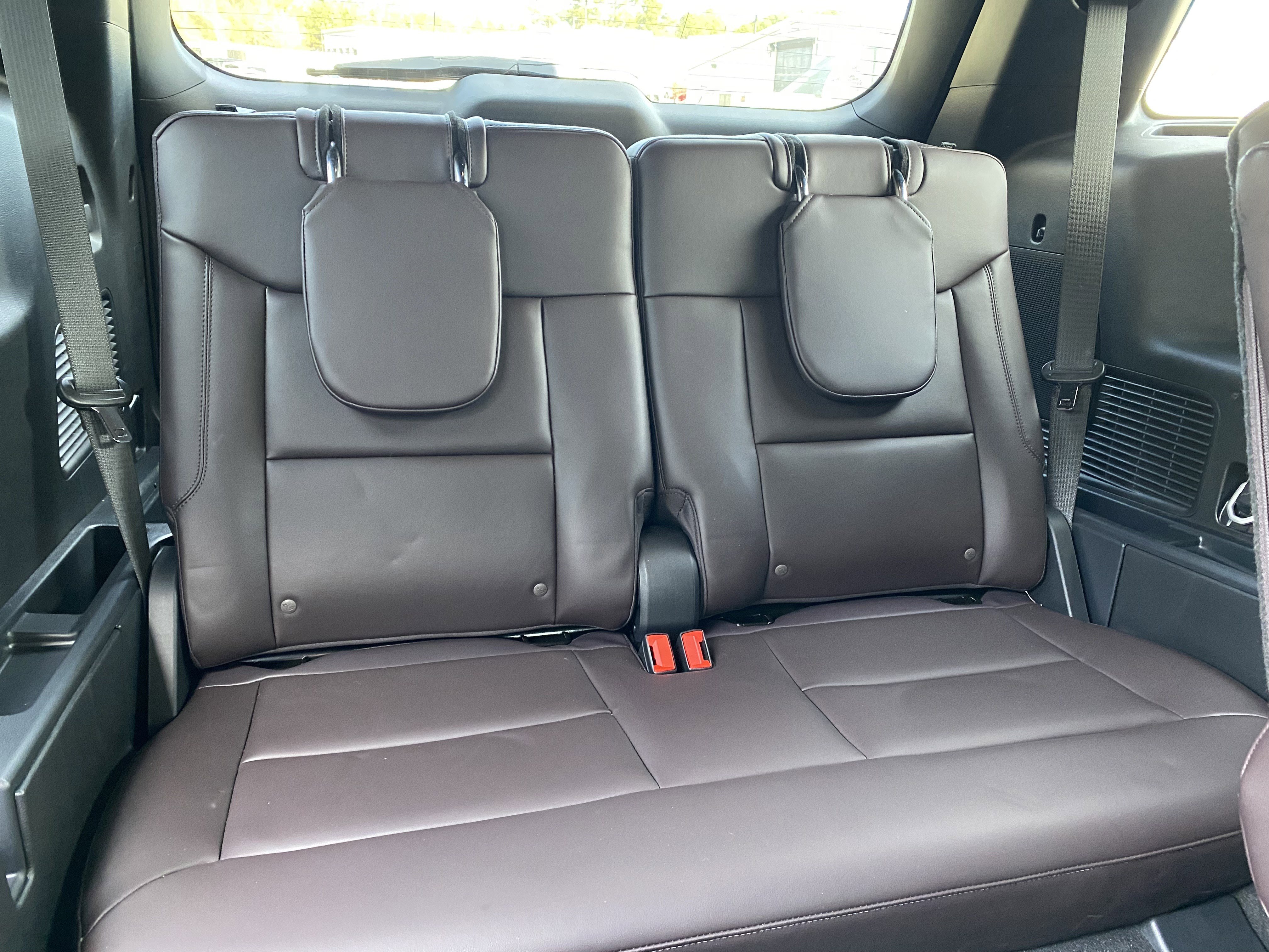 Used 2025 Ford Explorer Platinum image 38