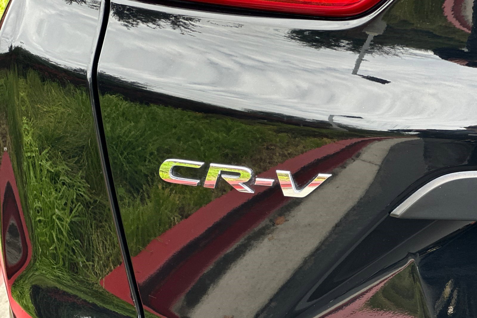 Used 2019 Honda CR-V LX image 37