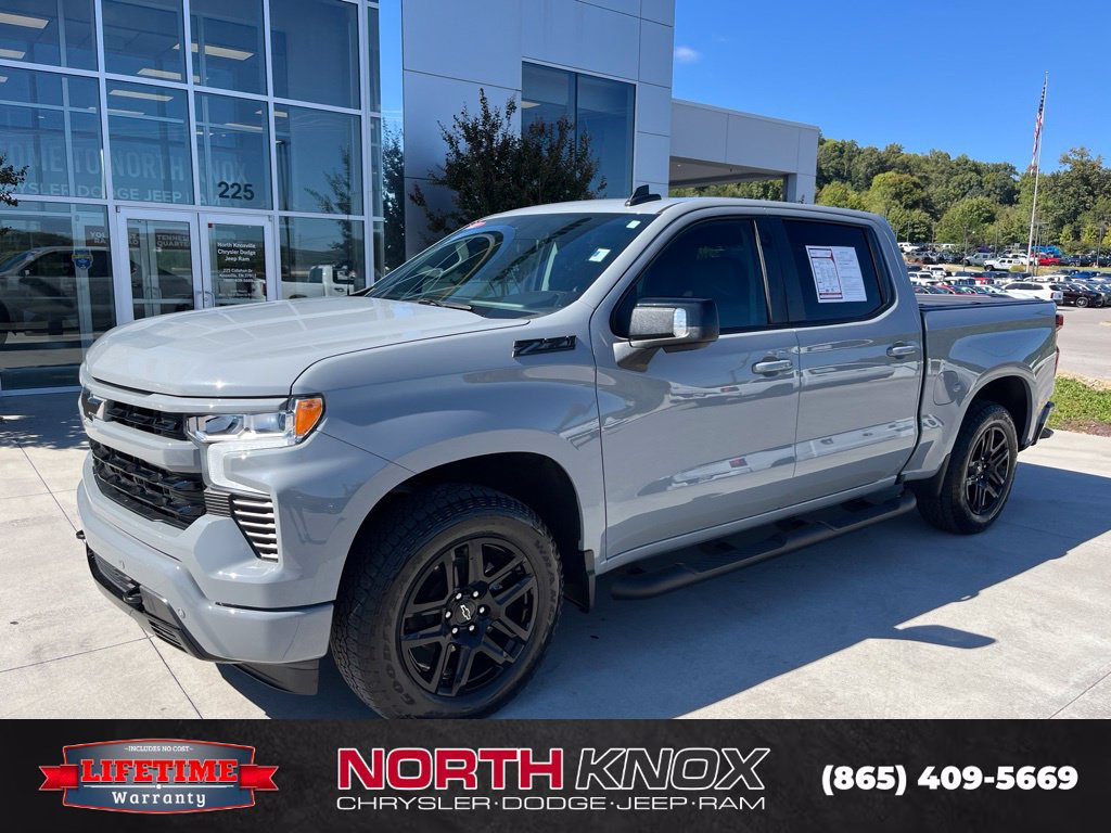 Used 2024 Chevrolet Silverado 1500 RST AWD/4WD image 1