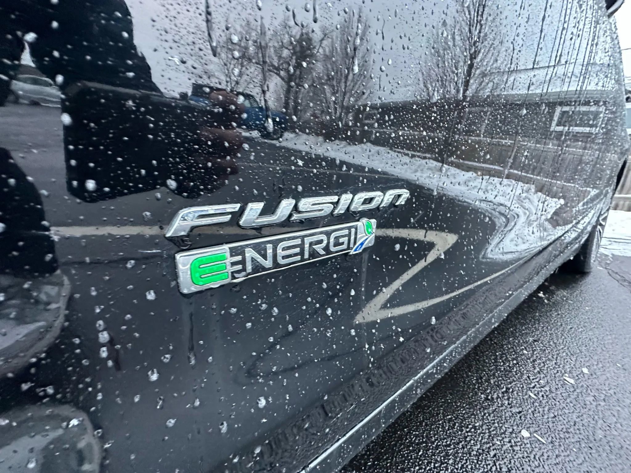 Used 2017 Ford Fusion Energi SE image 9