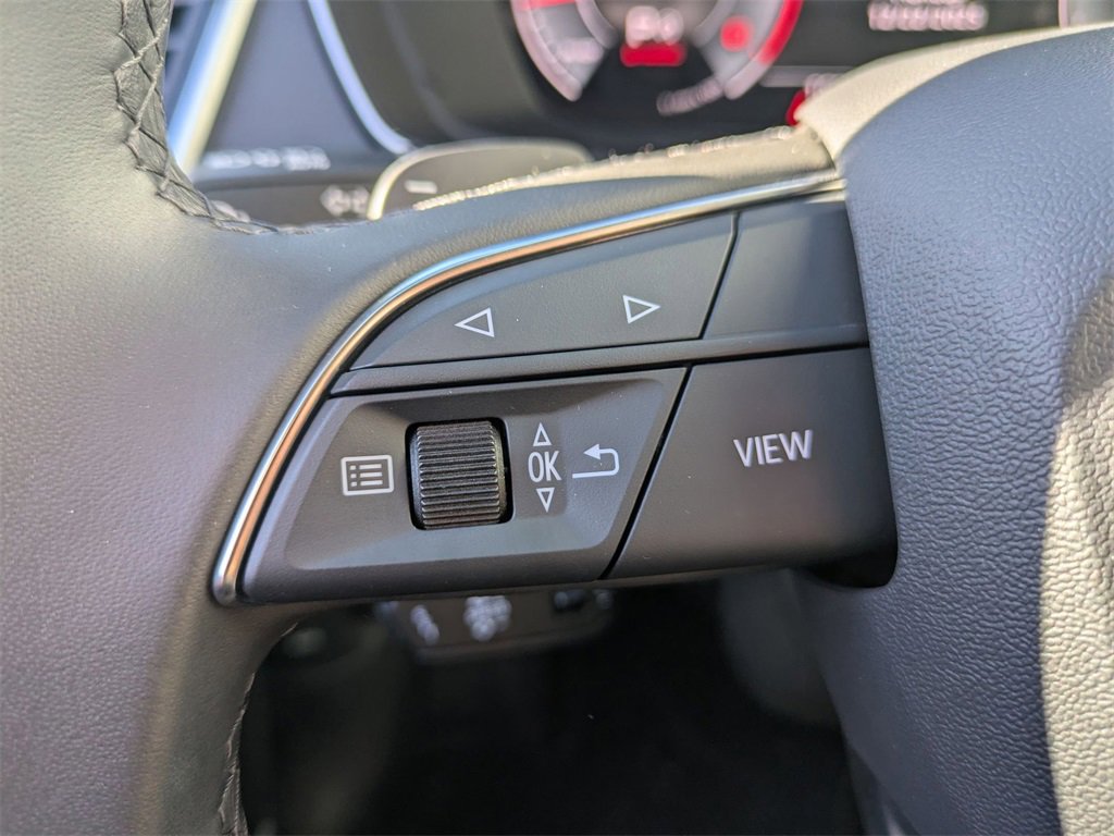 Used 2024 Audi Q5 2.0T Premium Plus w/ Premium Plus Package image 18