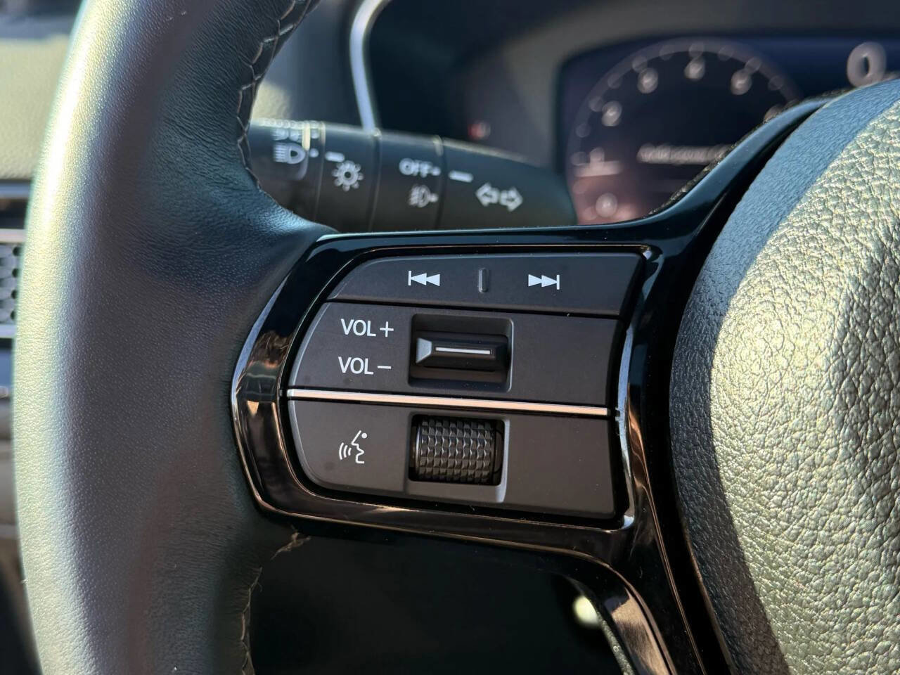 Used 2024 Honda Civic Sport Touring image 12