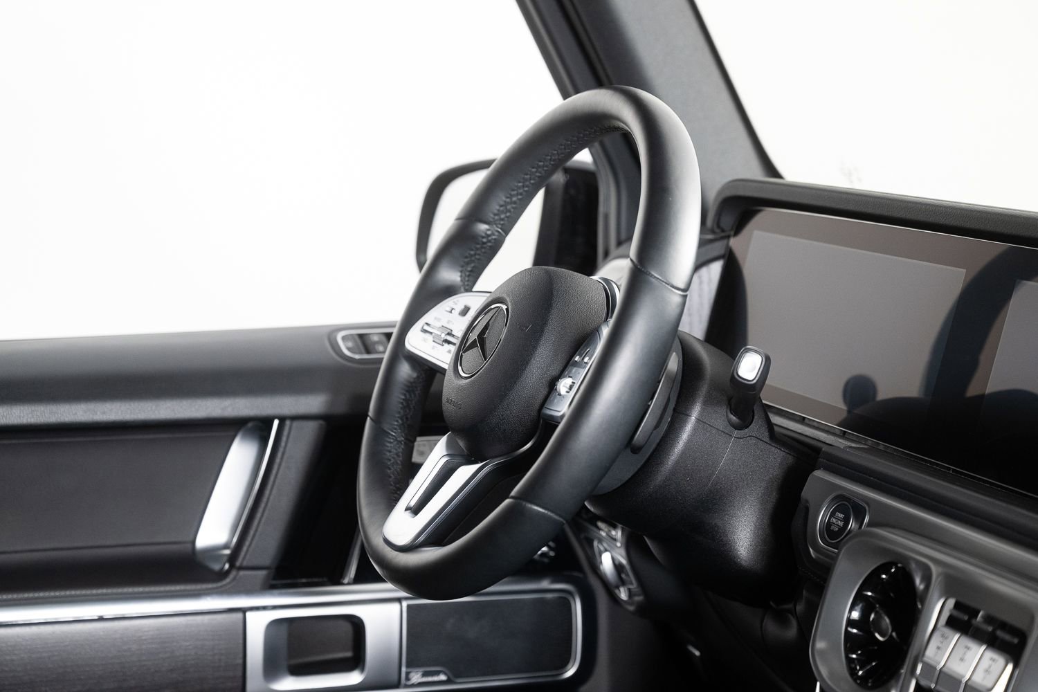 Used 2020 Mercedes-Benz G 550 w/ AMG Line image 24