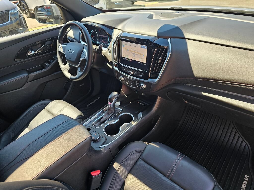 Used 2023 Chevrolet Traverse RS AWD/4WD image 33