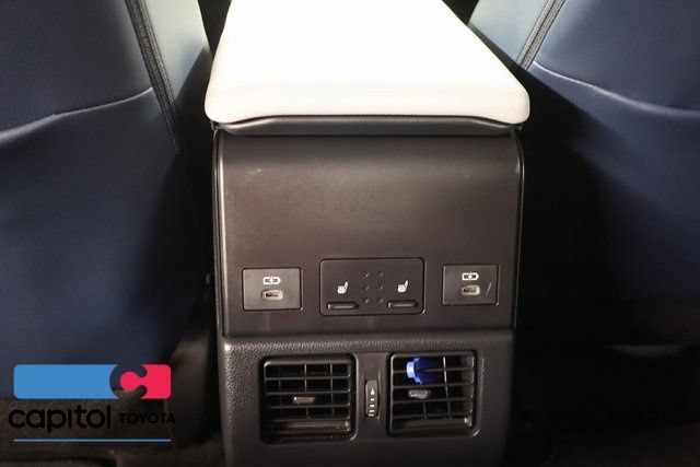 Used 2023 Subaru Solterra AWD image 33