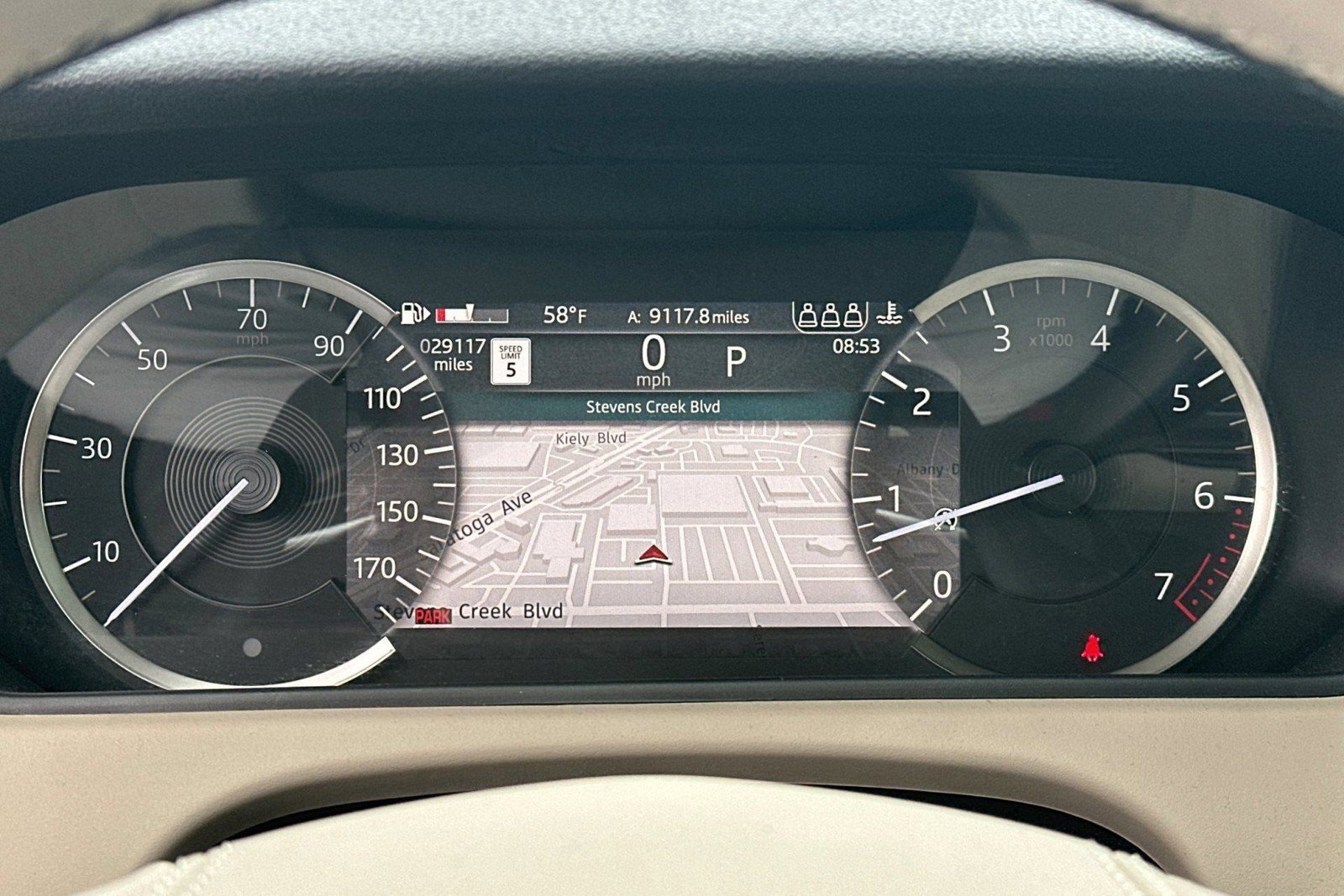 Certified 2022 Land Rover Range Rover Velar R-Dynamic S AWD/4WD image 19