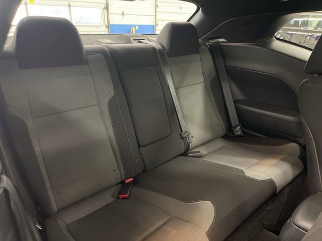 Used 2015 Dodge Challenger R/T w/ Quick Order Package 22B R/T image 29