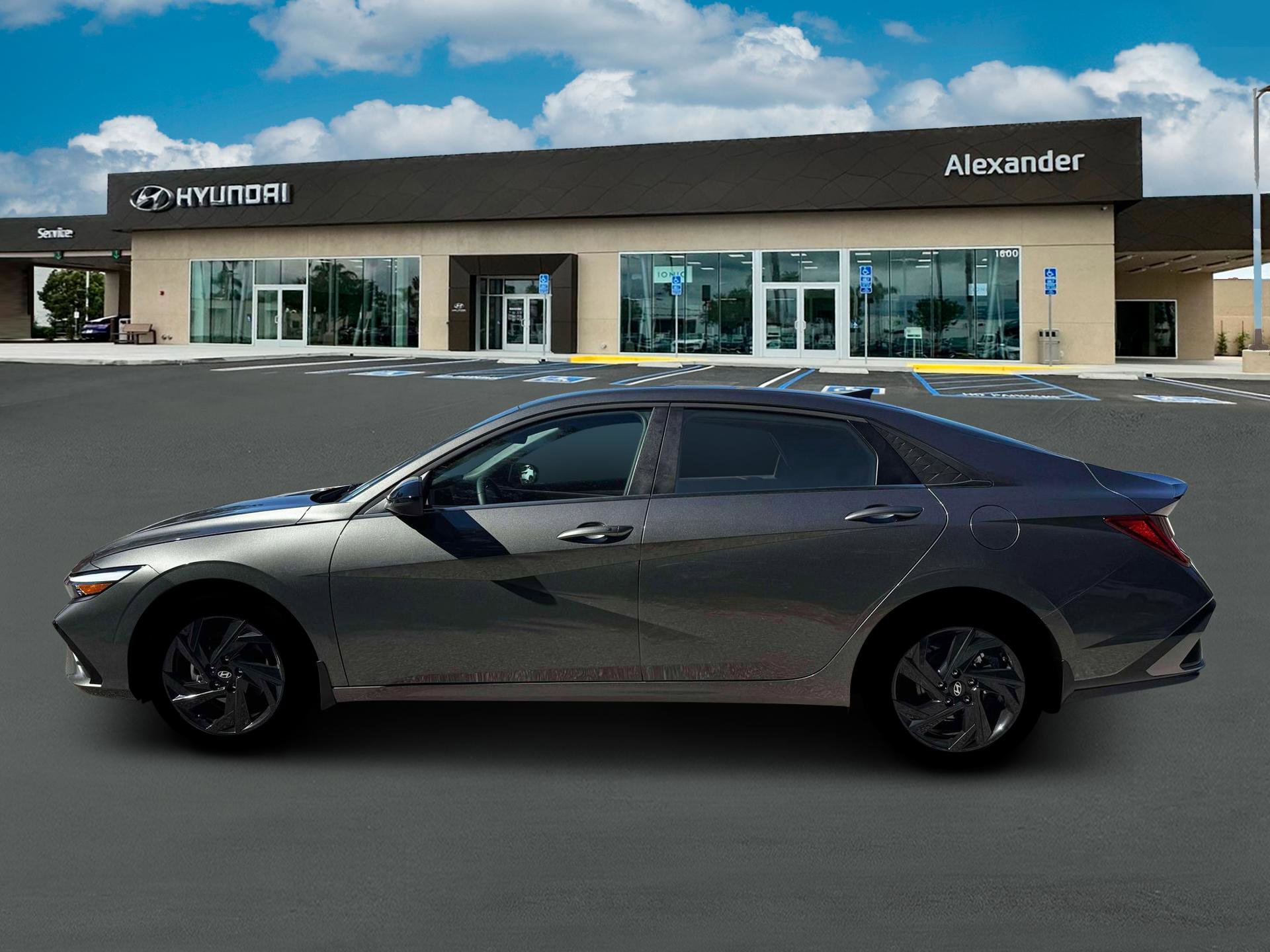 New 2026 Hyundai Elantra SEL Sport Premium FWD image 3