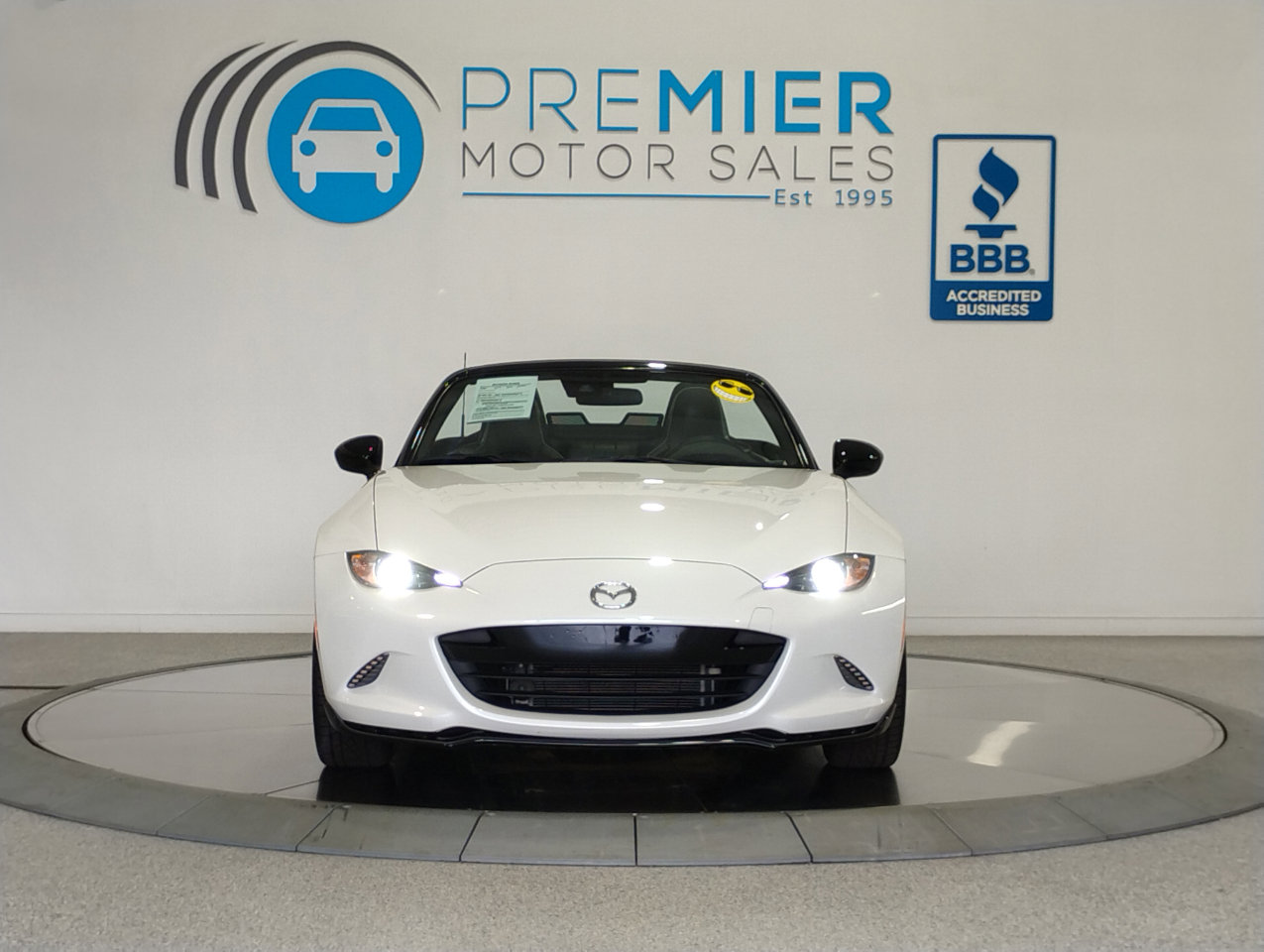 Used 2022 MAZDA MX-5 Miata Club w/ Brembo/BBS Recaro Package image 9