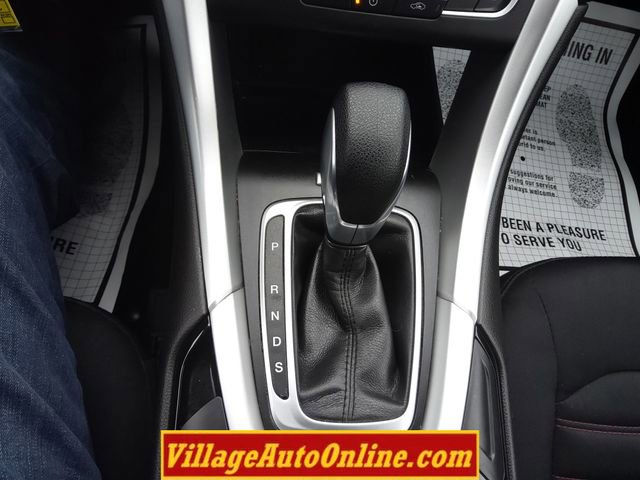 Used 2016 Ford Fusion SE image 24