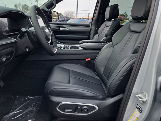 New 2026 Jeep Grand Wagoneer Limited w/ Premium Group II image 13