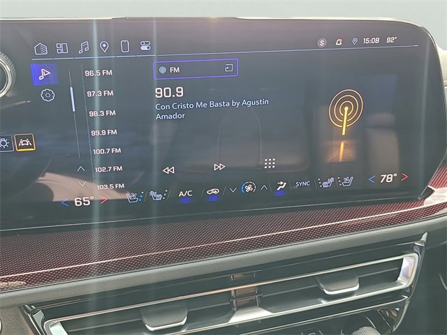 Used 2024 Chevrolet Traverse RS image 33