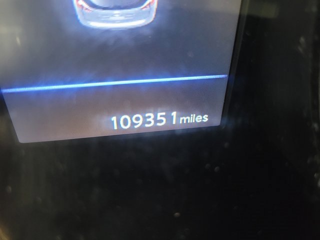 Used 2018 Nissan Rogue S image 3