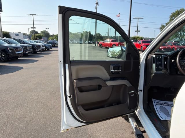 Used 2016 Chevrolet Silverado 1500 LTZ Z71 w/ LTZ Plus Package AWD/4WD image 12