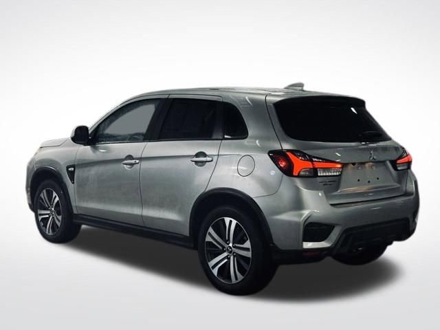 Used 2025 Mitsubishi Outlander Sport AWD image 8