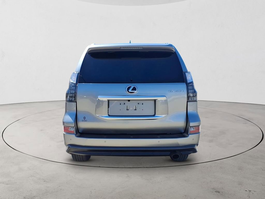 Used 2023 Lexus GX 460 Premium w/ Accessory Package AWD/4WD image 6
