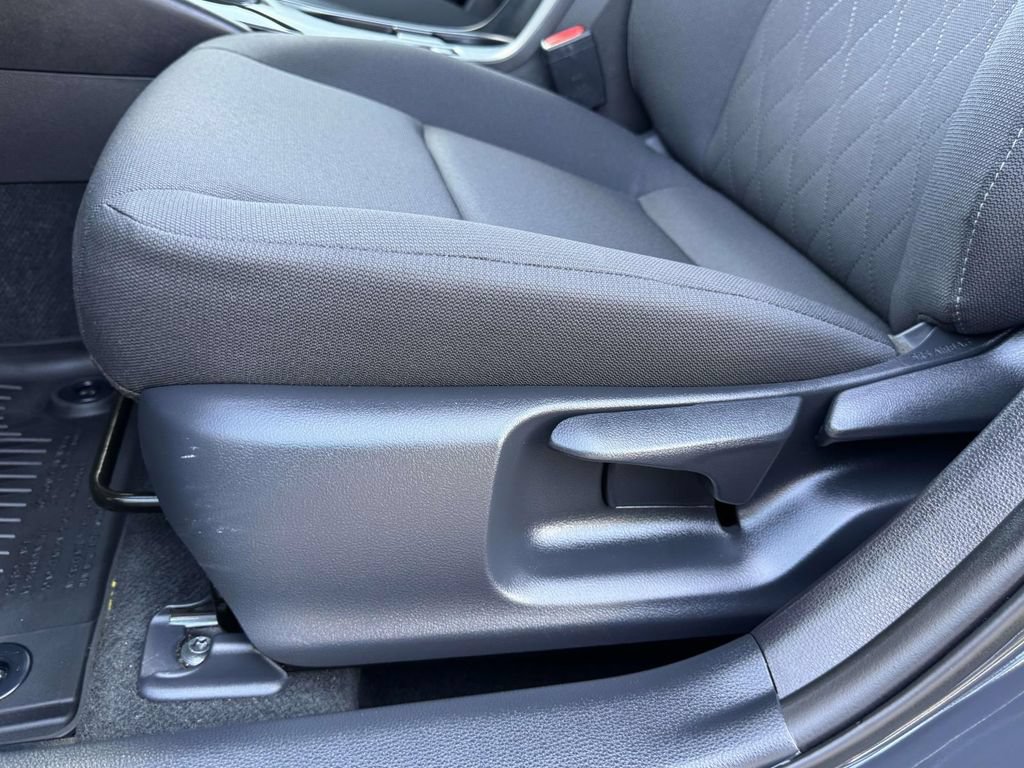 Used 2026 Toyota Corolla LE FWD image 19