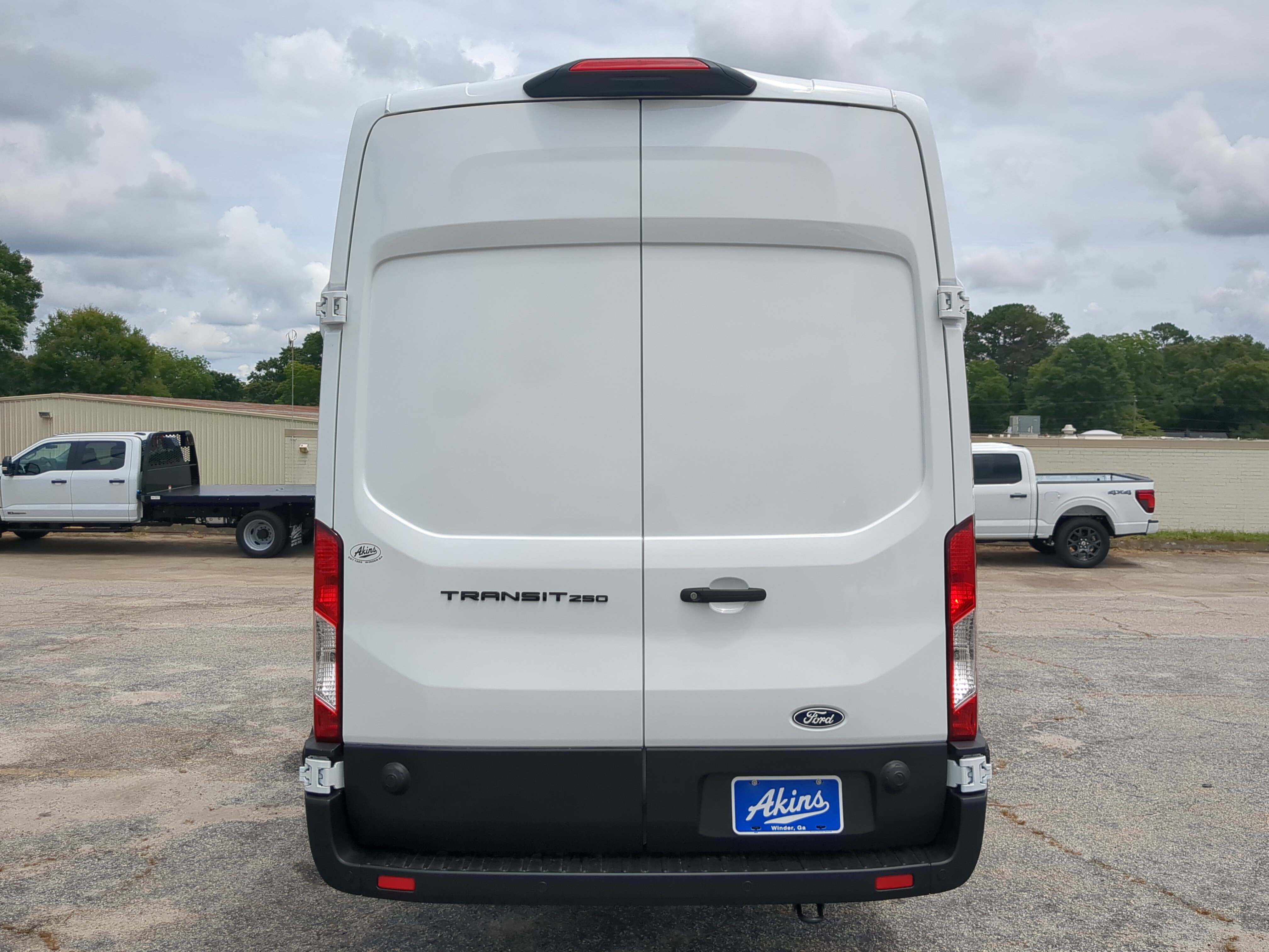 New 2026 Ford Transit 250 148 High Roof Extended RWD image 4