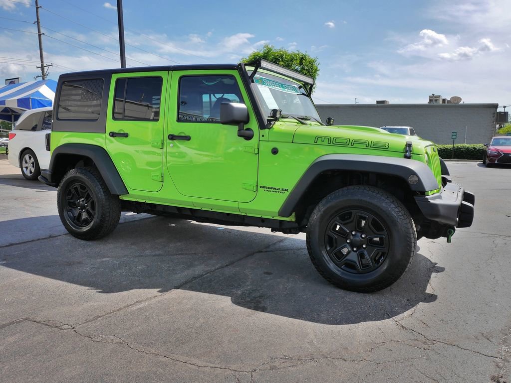 Used 2013 Jeep Wrangler Unlimited Sahara AWD/4WD image 5