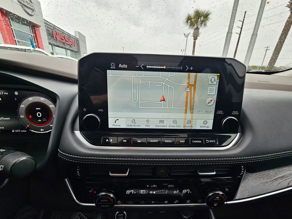 Used 2023 Nissan Rogue Platinum w/ Platinum Premium Package image 29