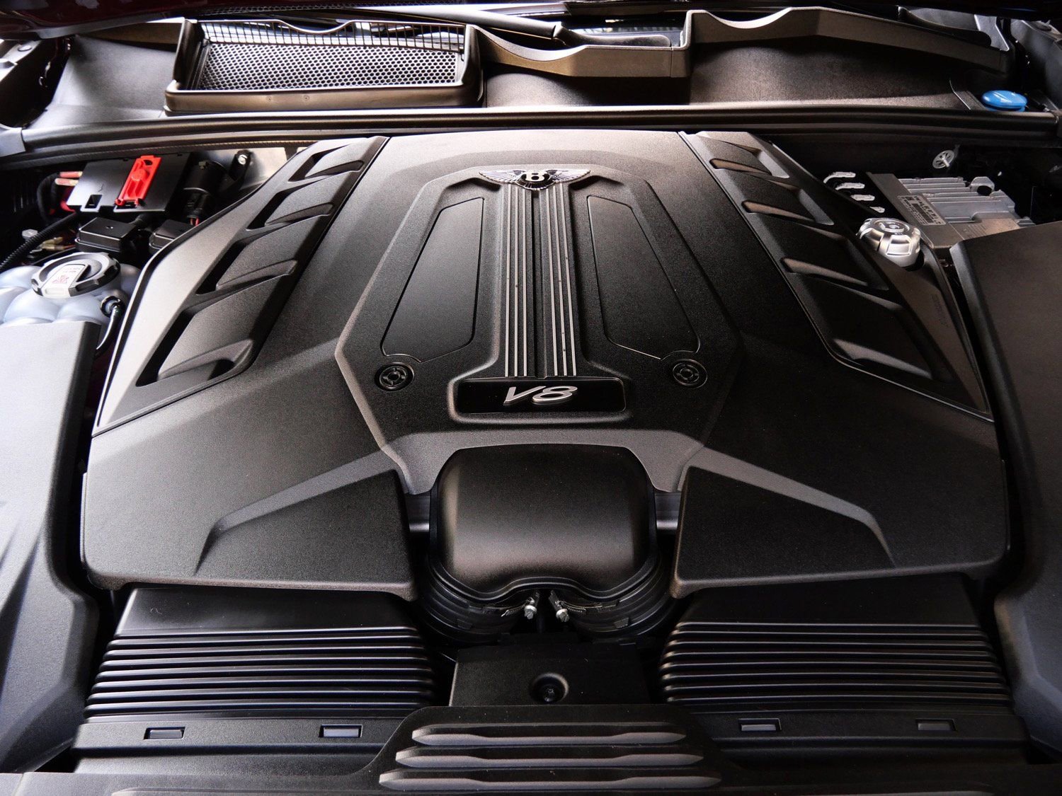 Used 2022 Bentley Bentayga image 27