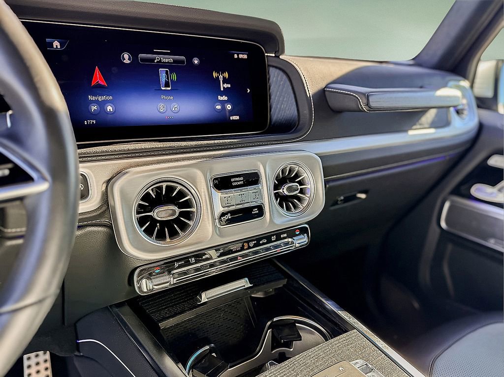 Used 2025 Mercedes-Benz G 550 w/ Manufactur Interior Package image 18