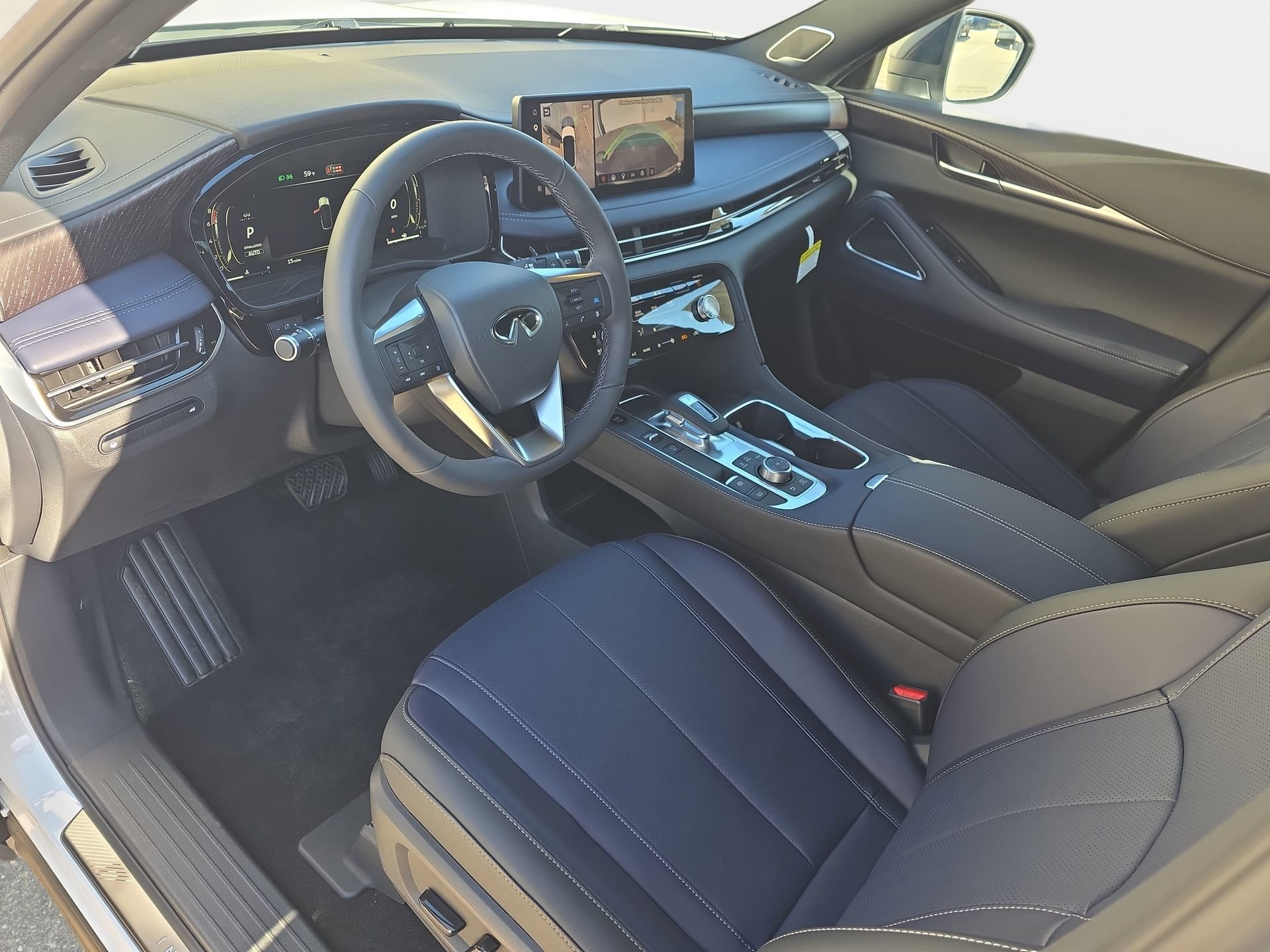 New 2026 INFINITI QX60 Sport w/ Dark Cargo Package image 16