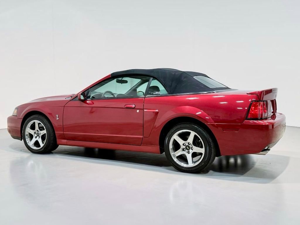 Used 2004 Ford Mustang Cobra RWD image 24