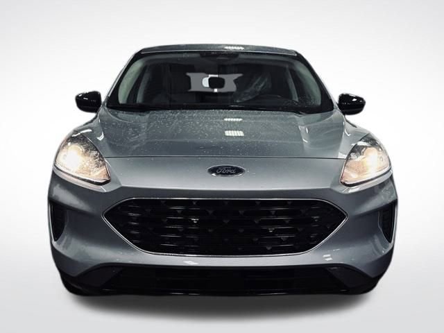 Used 2022 Ford Escape SE w/ SE Sport Appearance Package image 3