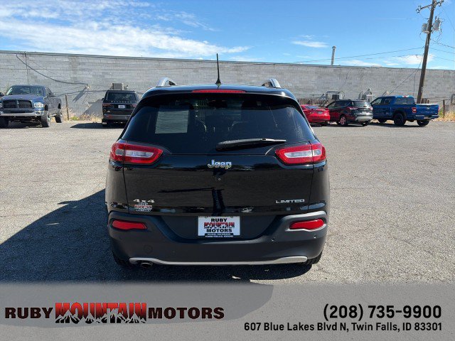 Used 2018 Jeep Cherokee Limited AWD/4WD image 6