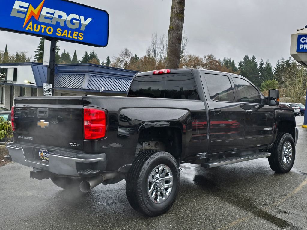 Used 2016 Chevrolet Silverado 2500 LT w/ LT Convenience Package image 3