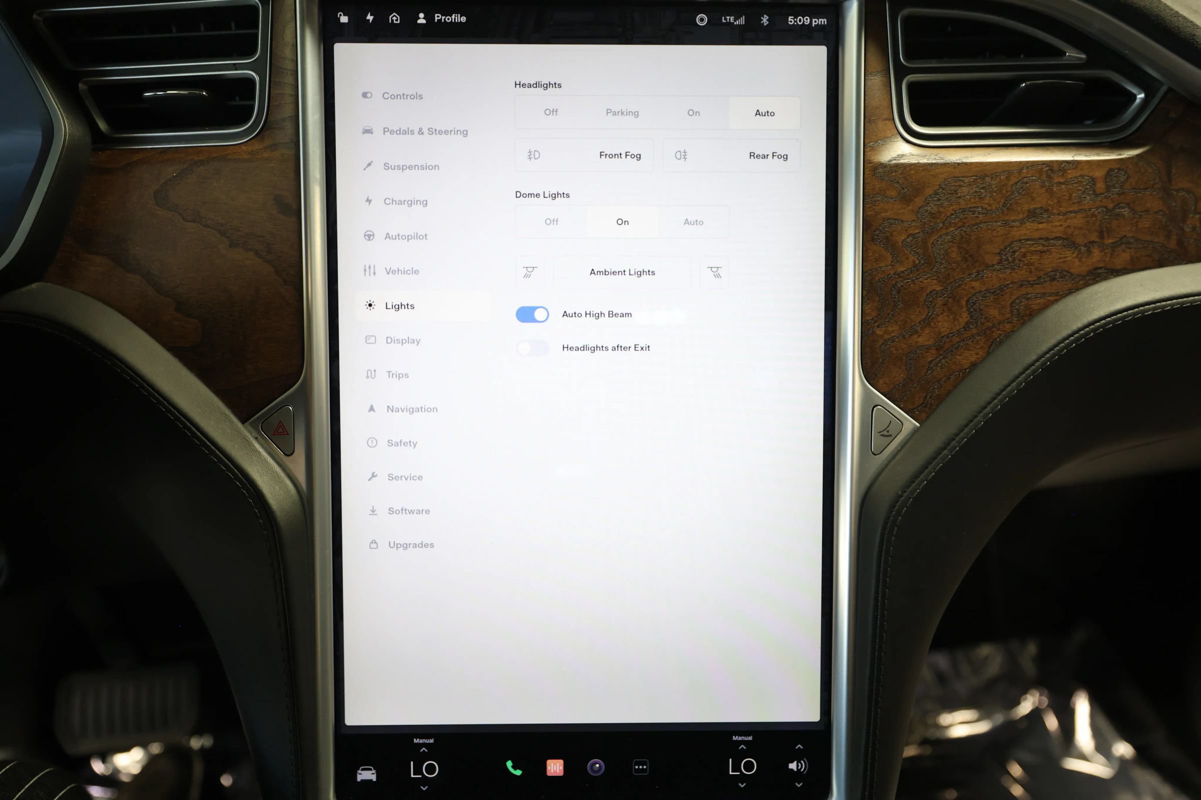 Used 2017 Tesla Model X 90D AWD/4WD image 63