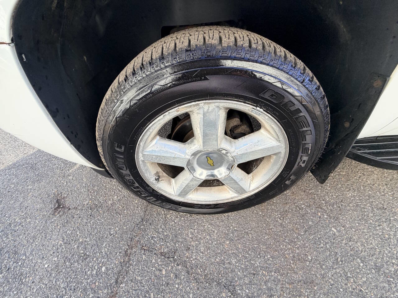 Used 2009 Chevrolet Suburban LTZ image 38