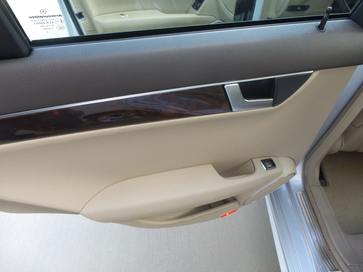 Used 2013 Mercedes-Benz C 250 Sedan image 46