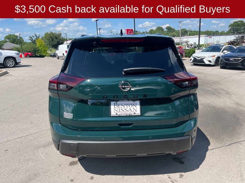 New 2026 Nissan Rogue Dark Armor FWD image 8