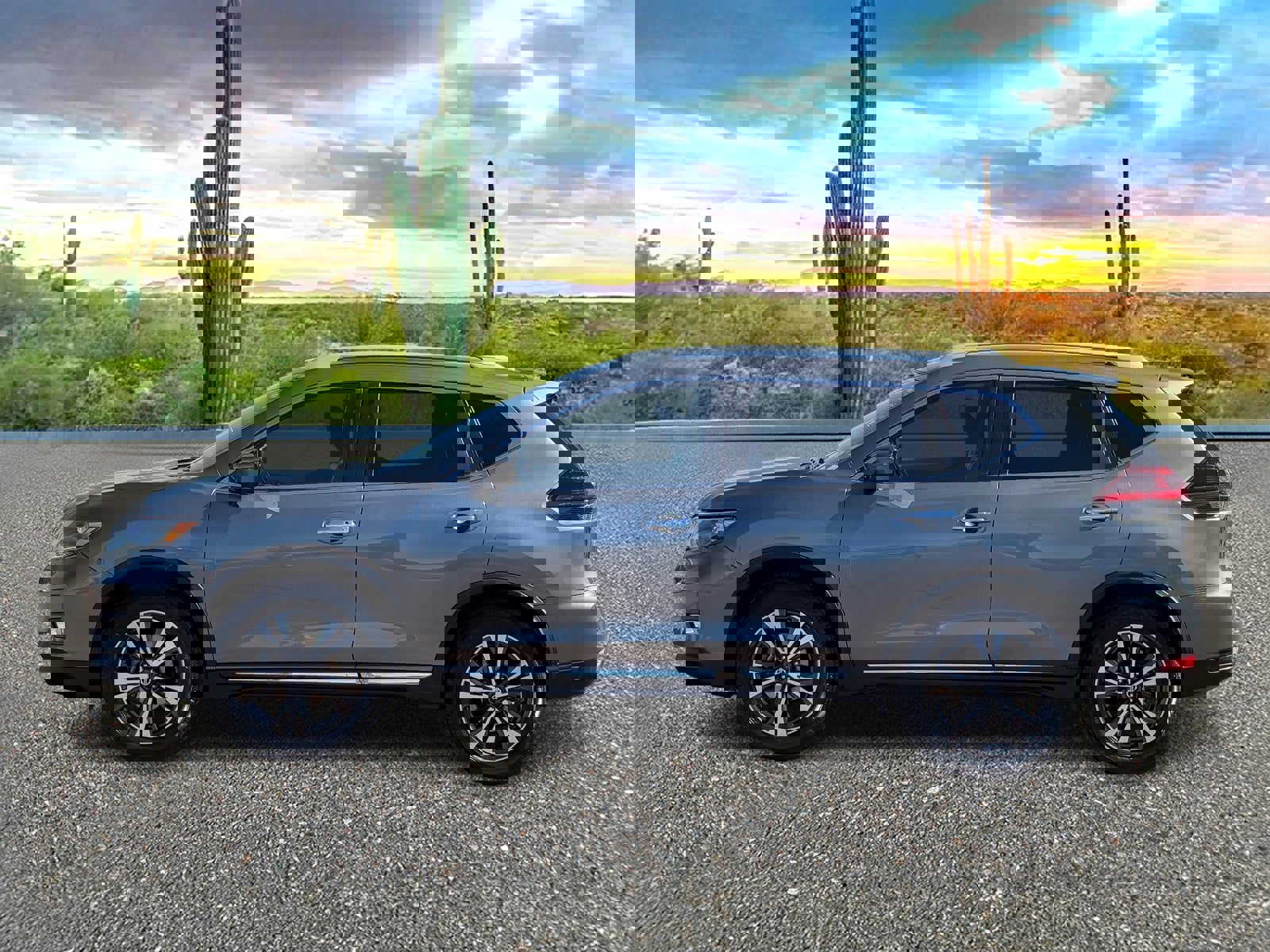 Used 2018 Nissan Rogue SL image 2